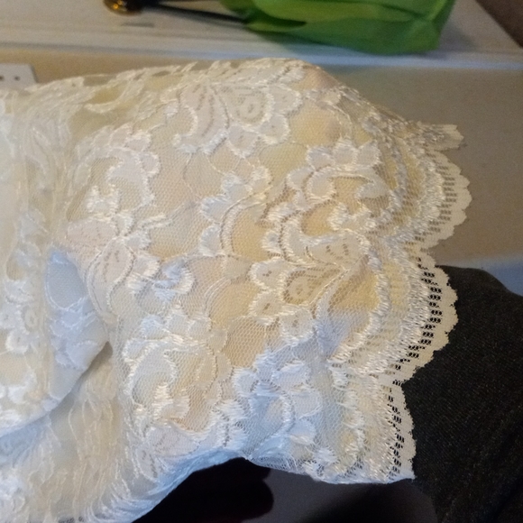 Formal dress dazzled with sequence size 15 - Picture 3 of 4